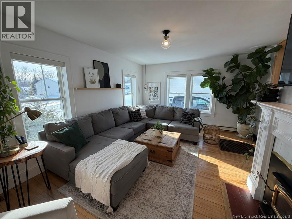 116 Eastwood Drive, Woodstock, New Brunswick  E7M 1P4 - Photo 8 - NB133530