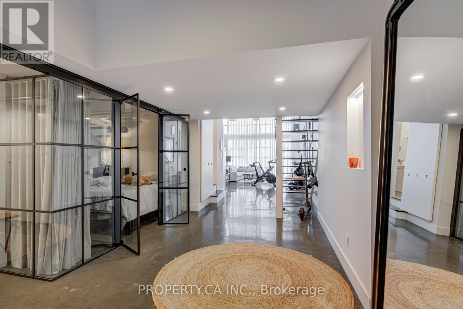 519 - 90 Sumach Street, Toronto, Ontario  M5A 4R4 - Photo 4 - C12869562