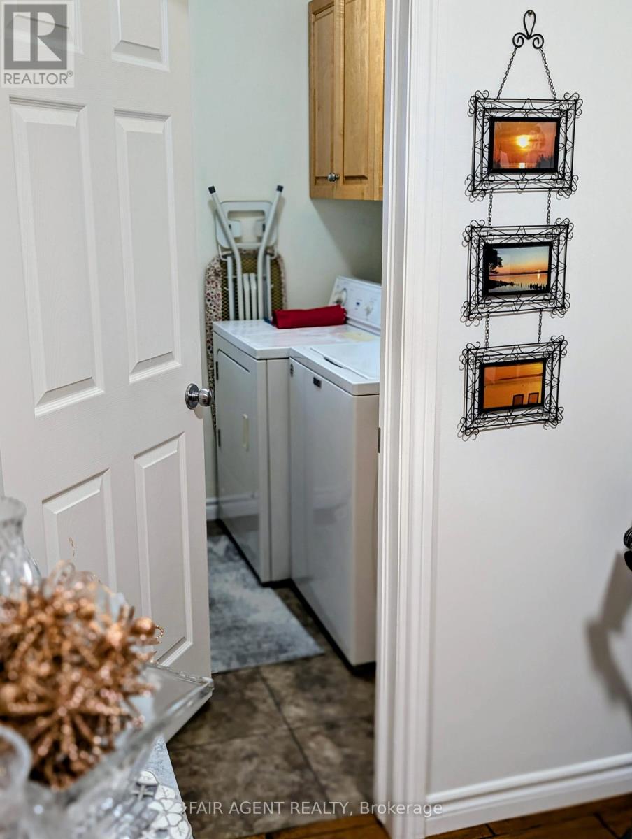 110 Milton Seiler Crescent, Minto, Ontario  N0G 2P0 - Photo 21 - X12869552