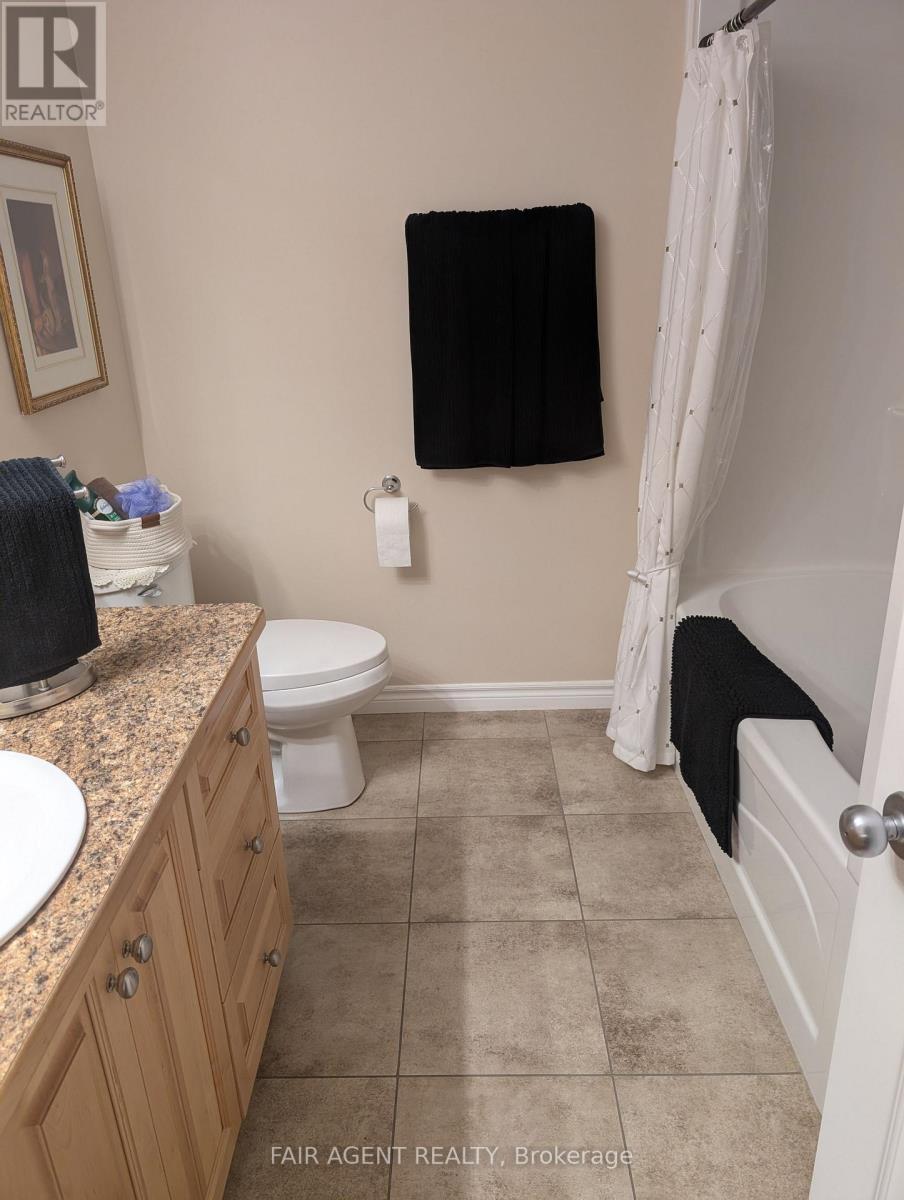 110 Milton Seiler Crescent, Minto, Ontario  N0G 2P0 - Photo 23 - X12869552