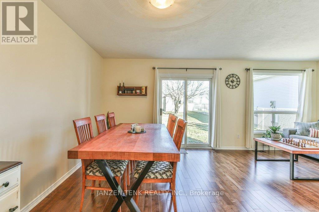 60 Beckett Boulevard, Tillsonburg, Ontario  N4G 5N3 - Photo 11 - X12869558