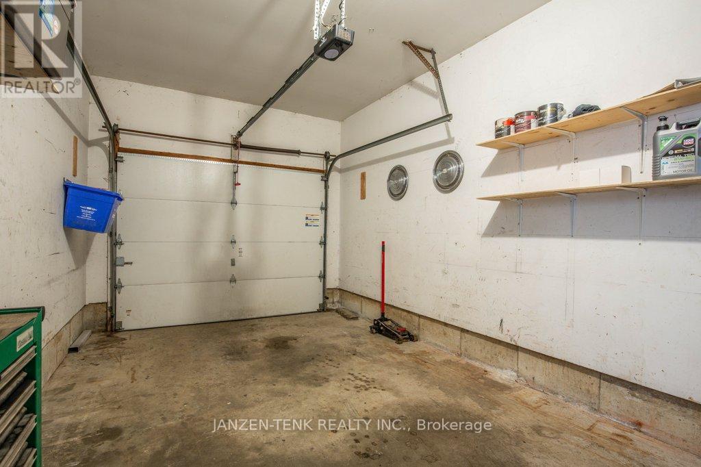 60 Beckett Boulevard, Tillsonburg, Ontario  N4G 5N3 - Photo 18 - X12869558