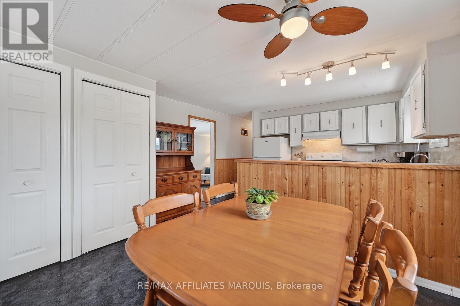 8 Saddle Avenue, Rideau Lakes, Ontario  K7A 4S5 - Photo 15 - X12869534