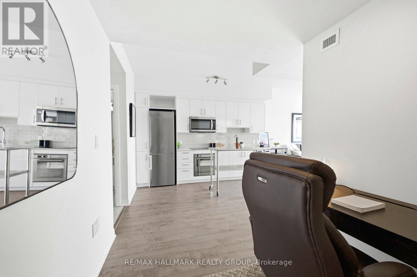 3703 - 805 Carling Avenue, Ottawa, Ontario  K1S 5W9 - Photo 10 - X12869542