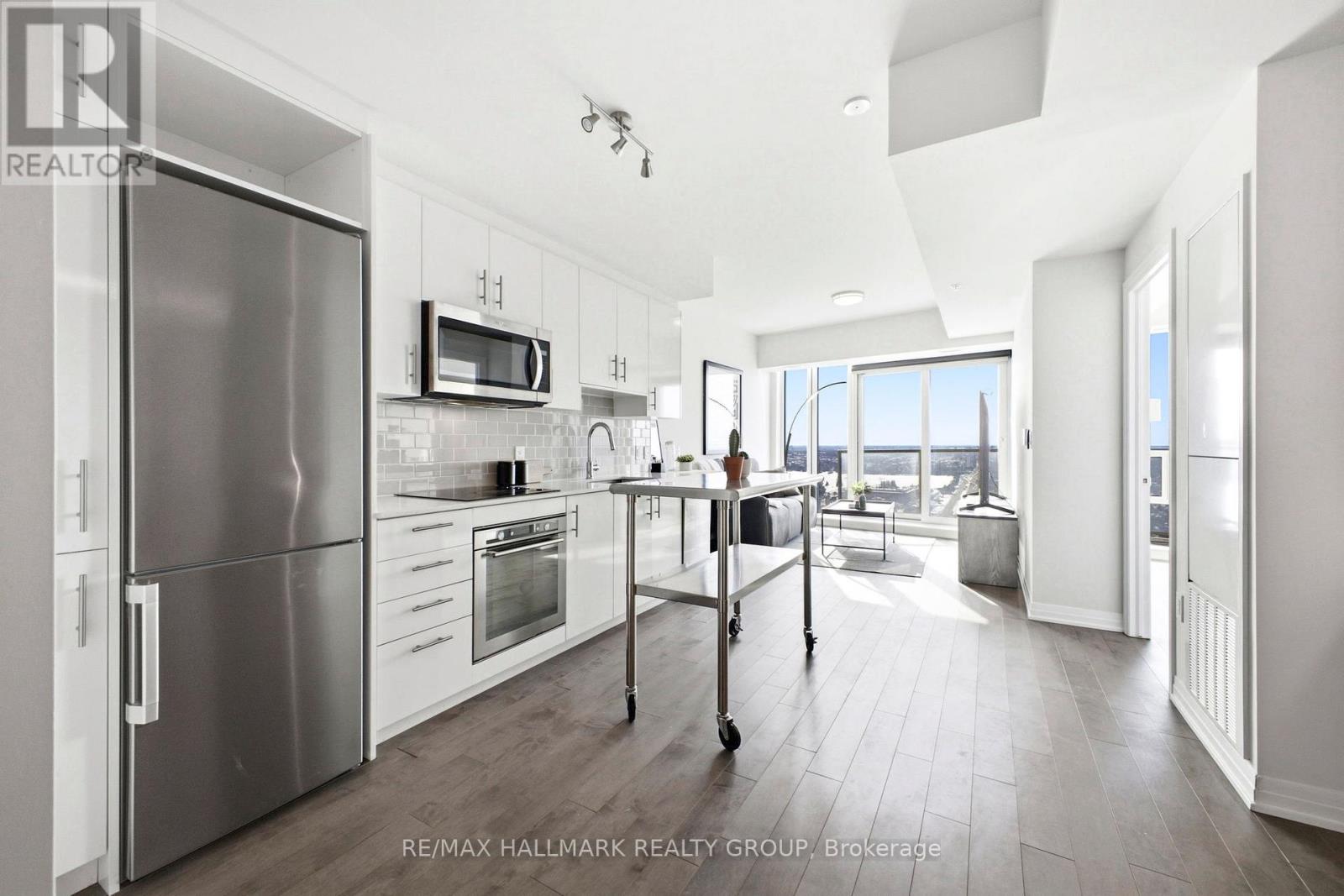 3703 - 805 Carling Avenue, Ottawa, Ontario  K1S 5W9 - Photo 8 - X12869542