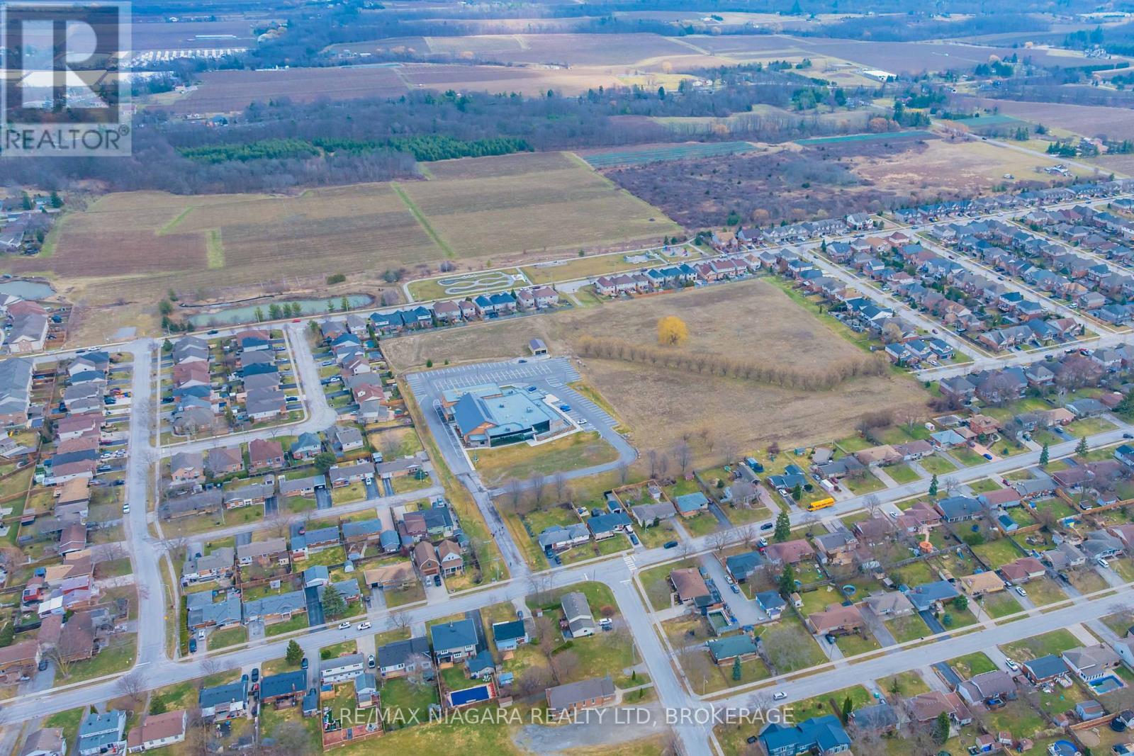 4183 Glenwood Drive, Lincoln, Ontario  L0R 1B7 - Photo 35 - X12869544