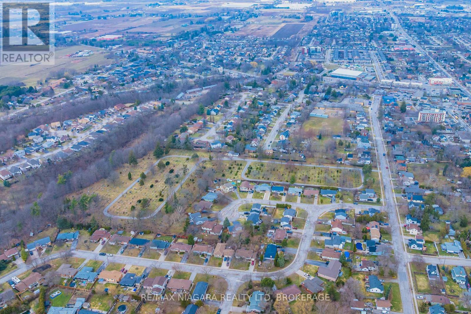 4183 Glenwood Drive, Lincoln, Ontario  L0R 1B7 - Photo 36 - X12869544