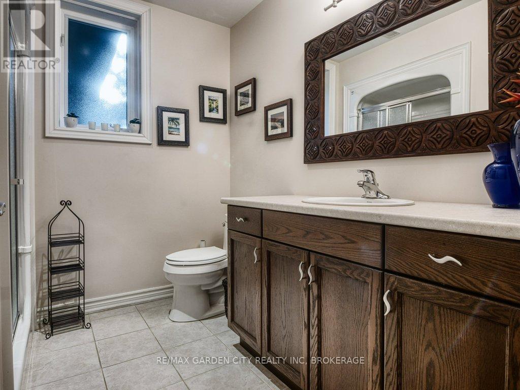 16 - 31 Sawmill Road, St. Catharines (Grapeview), Ontario  L2S 0A1 - Photo 34 - X12869560