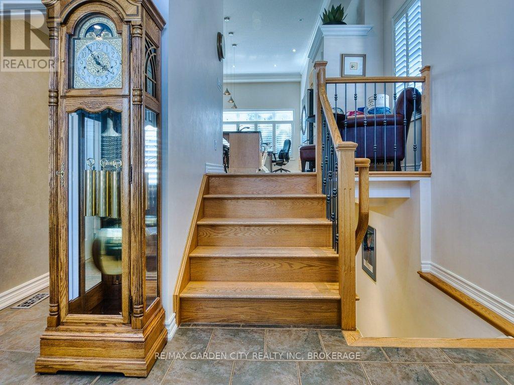 16 - 31 Sawmill Road, St. Catharines (Grapeview), Ontario  L2S 0A1 - Photo 4 - X12869560