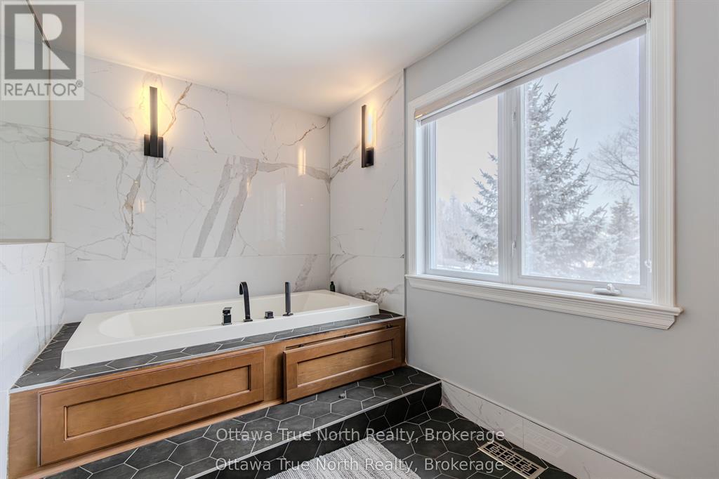 1530 Lords Manor Lane, Ottawa, Ontario  K4M 1K3 - Photo 32 - X12869218