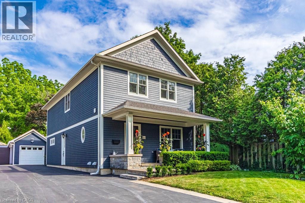 44 HEAD Street, Oakville, Ontario