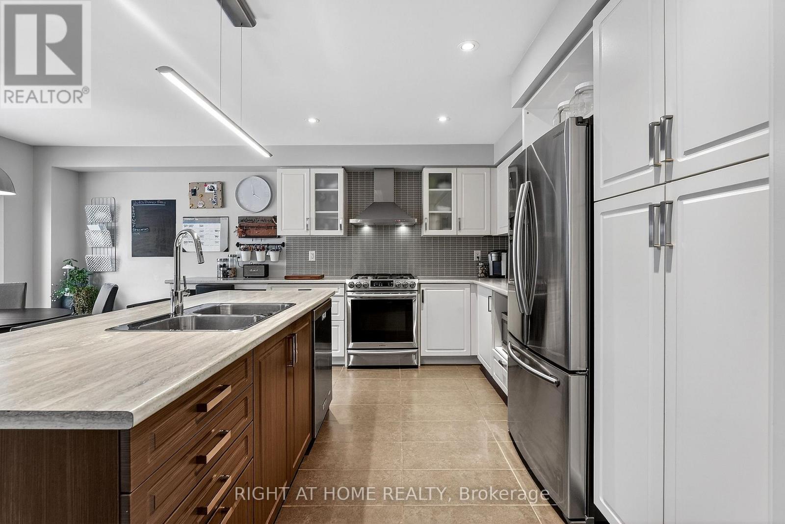 7860 Butternut Boulevard, Niagara Falls, Ontario  L2H 0N3 - Photo 13 - X12869554