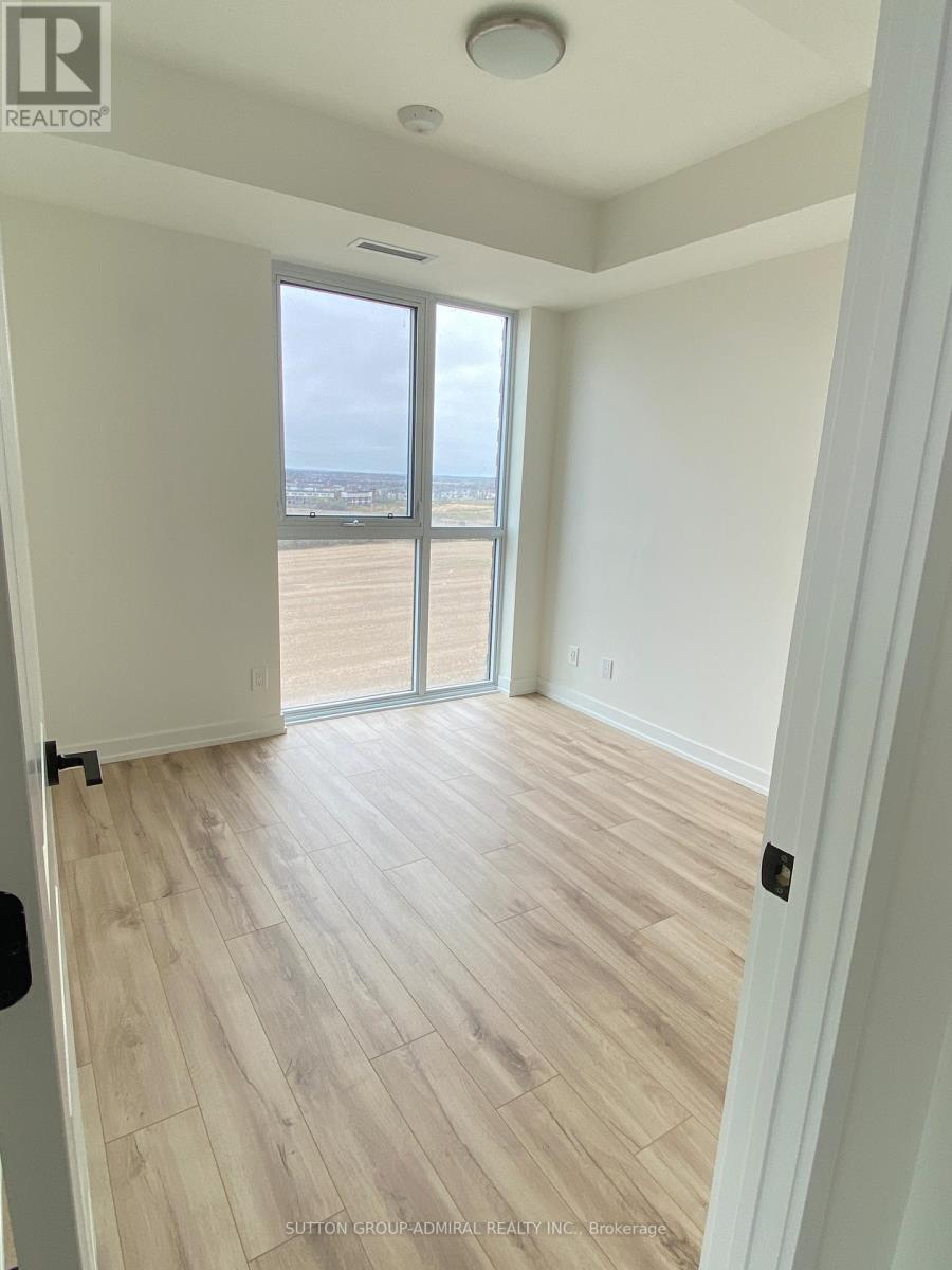 902 - 335 Wheat Boom Drive, Oakville, Ontario  L6H 7Y1 - Photo 8 - W12867250