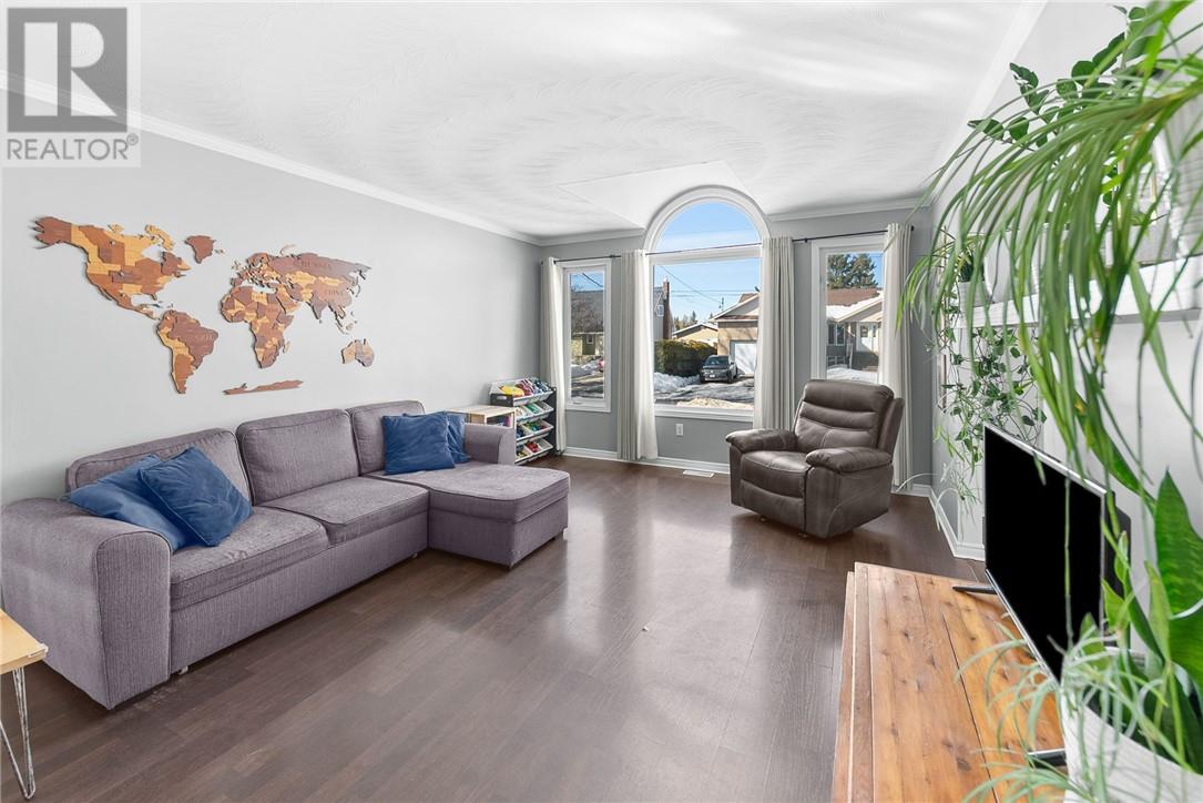 419 Raymond Crescent, Azilda, Ontario  P0M 1B0 - Photo 11 - 2126727