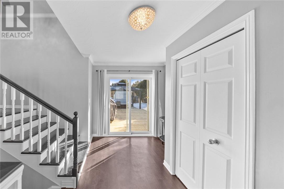 419 Raymond Crescent, Azilda, Ontario  P0M 1B0 - Photo 7 - 2126727