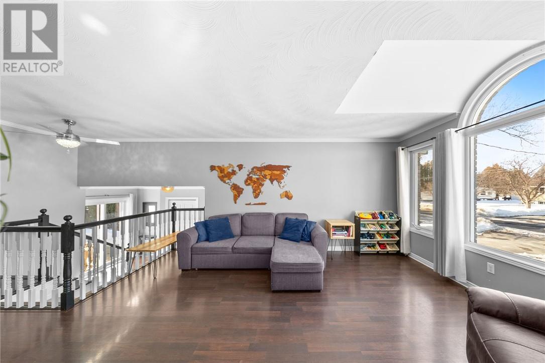 419 Raymond Crescent, Azilda, Ontario  P0M 1B0 - Photo 9 - 2126727