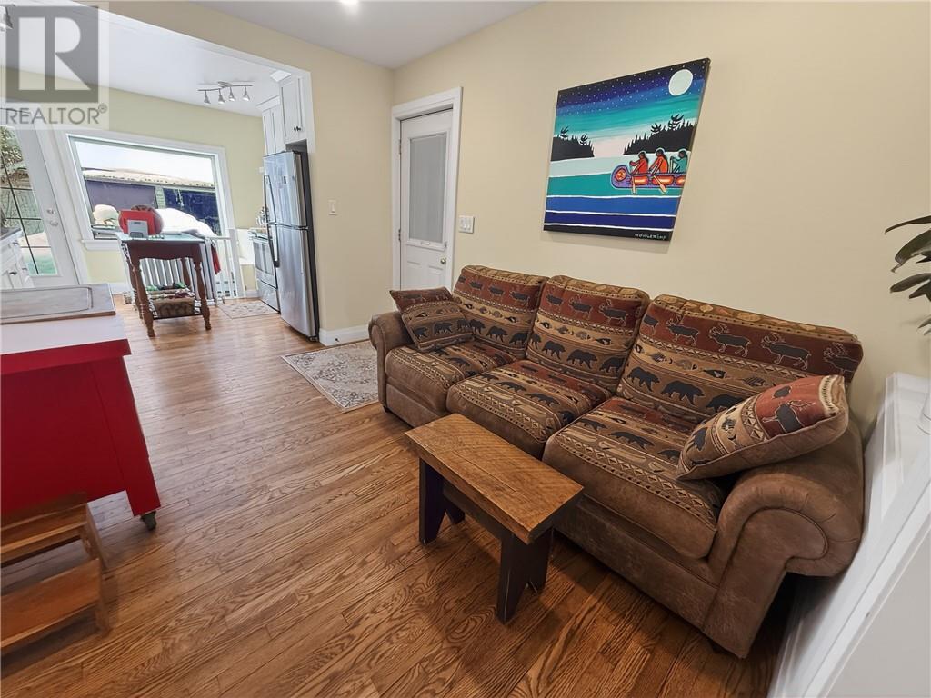 17 Phipps Street, Manitoulin Island, Ontario  P0P 1H0 - Photo 12 - 2126655