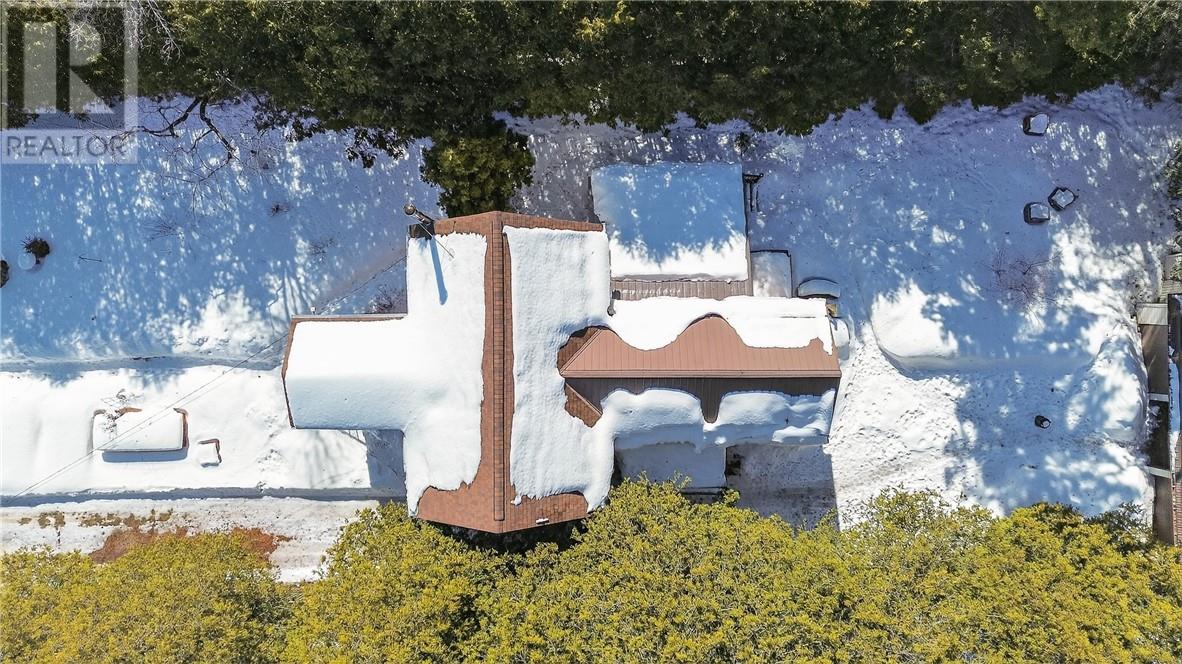 17 Phipps Street, Manitoulin Island, Ontario  P0P 1H0 - Photo 49 - 2126655