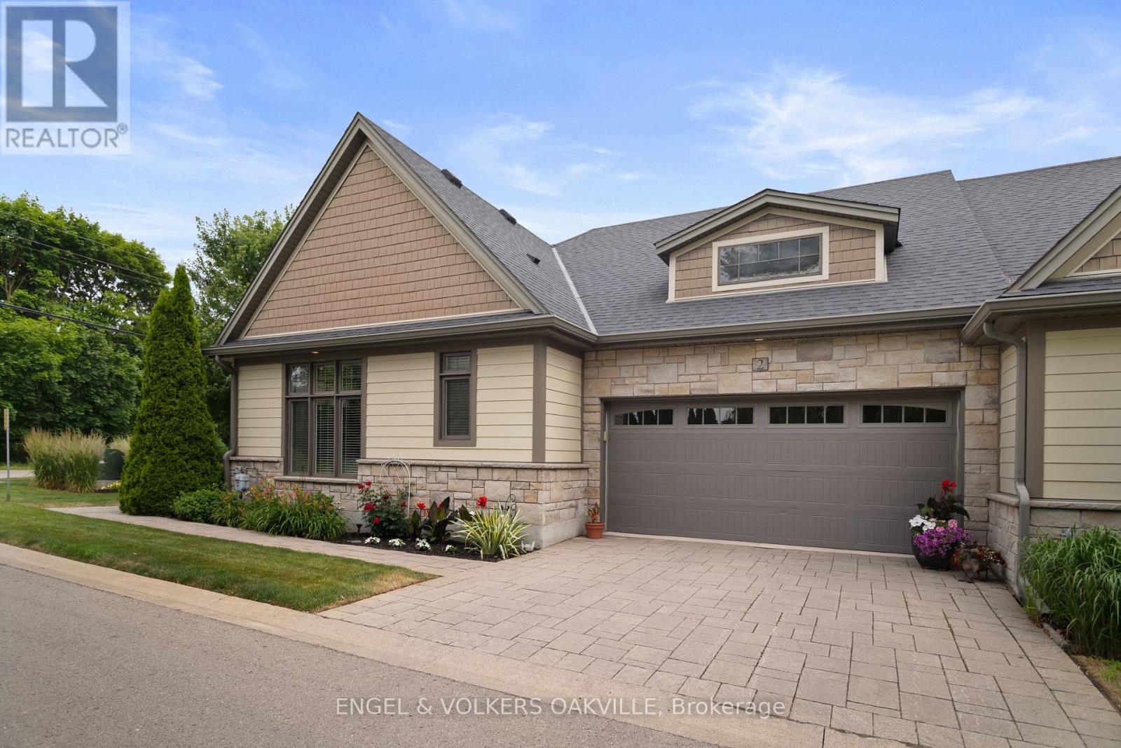 2 SAWMILL LANE, Niagara-on-the-Lake, Ontario