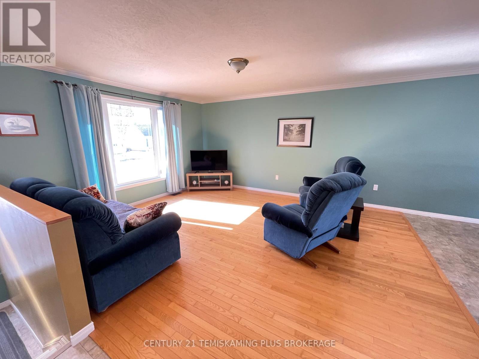 99 Pine Street W, Temiskaming Shores (New Liskeard), Ontario  P0J 1P0 - Photo 12 - T12869578