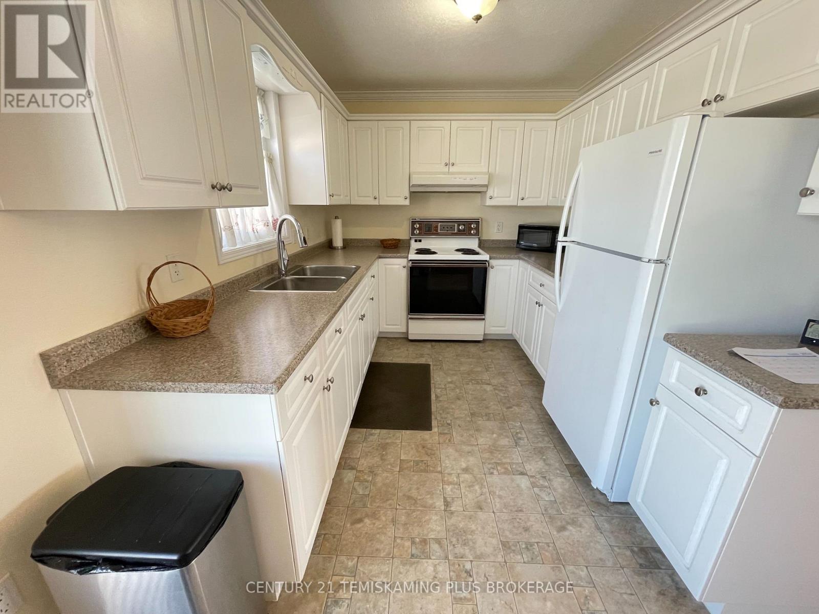 99 Pine Street W, Temiskaming Shores (New Liskeard), Ontario  P0J 1P0 - Photo 14 - T12869578