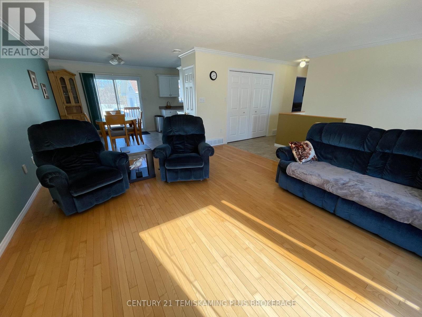 99 Pine Street W, Temiskaming Shores (New Liskeard), Ontario  P0J 1P0 - Photo 17 - T12869578