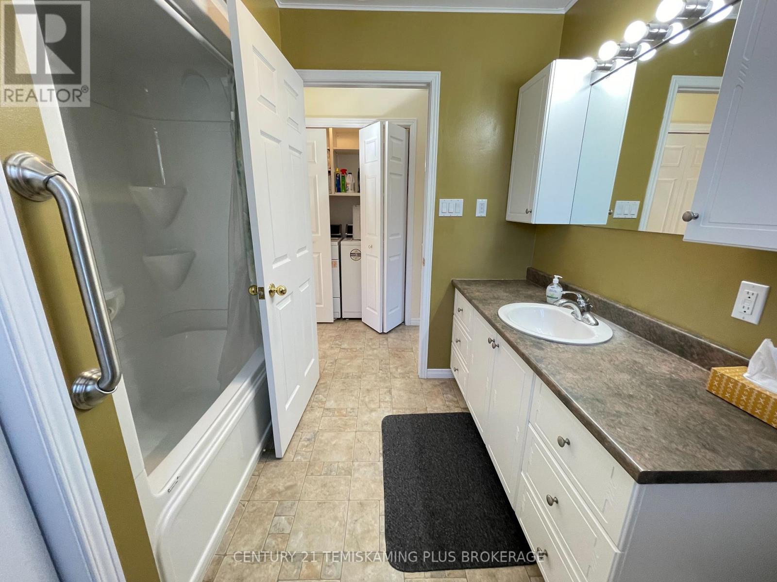 99 Pine Street W, Temiskaming Shores (New Liskeard), Ontario  P0J 1P0 - Photo 19 - T12869578