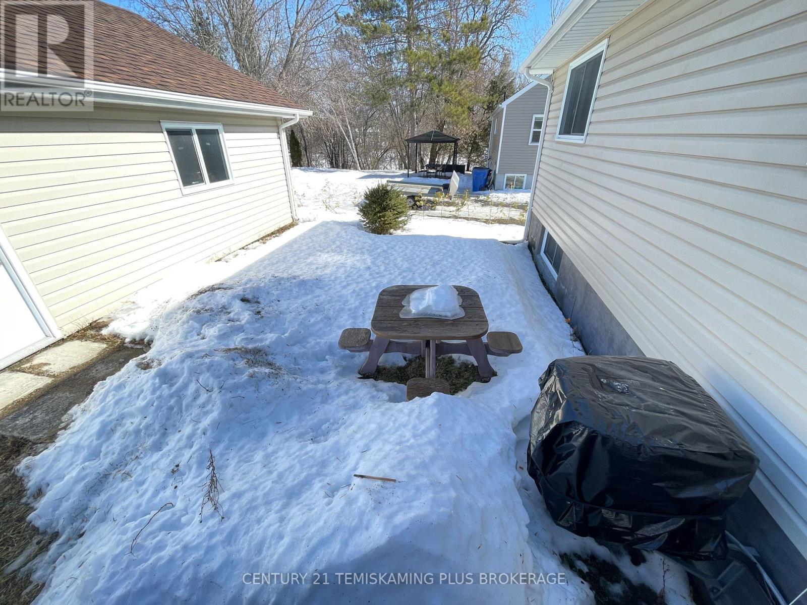 99 Pine Street W, Temiskaming Shores (New Liskeard), Ontario  P0J 1P0 - Photo 9 - T12869578