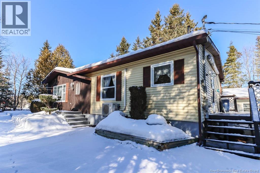 15 Mallette Road, Saint John, New Brunswick  E2N 1G4 - Photo 2 - NB134340