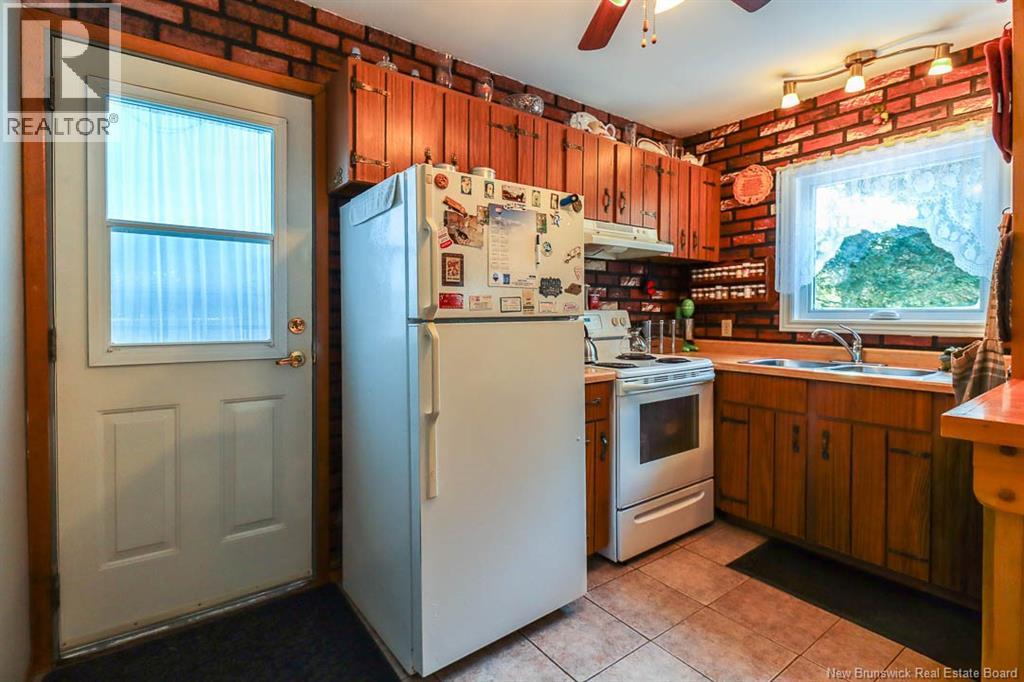 15 Mallette Road, Saint John, New Brunswick  E2N 1G4 - Photo 13 - NB134340