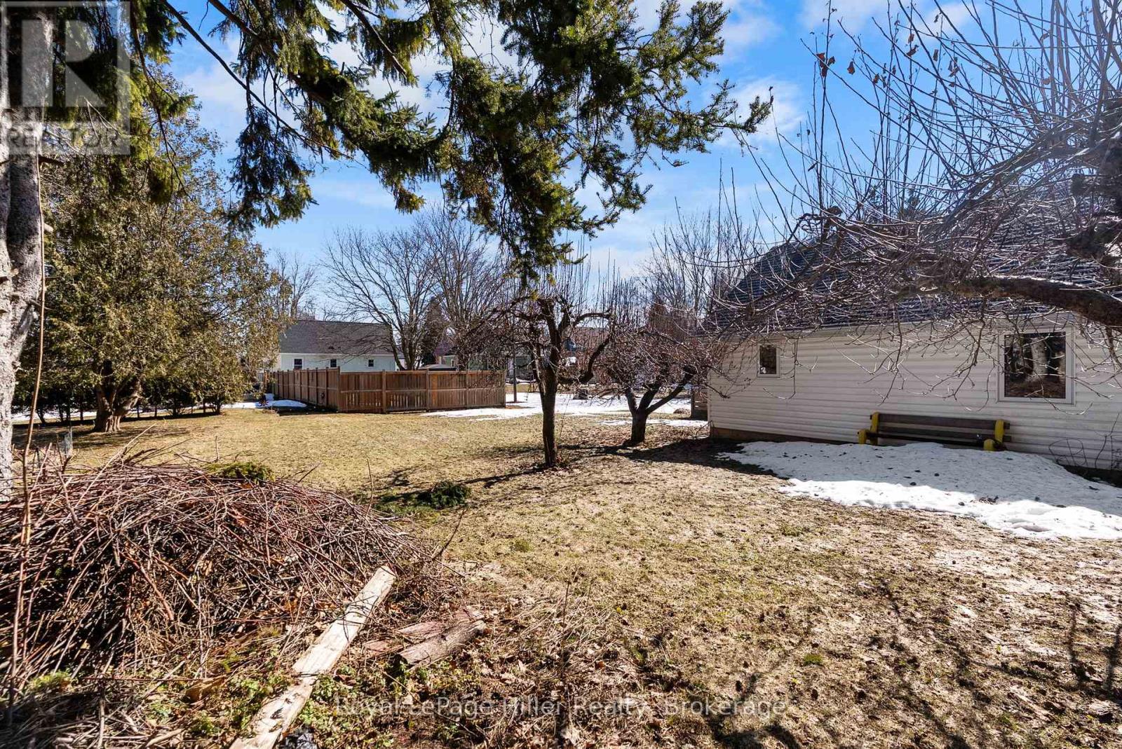 27 Pacific Avenue, Perth East, Ontario  N0K 1M0 - Photo 40 - X12869644