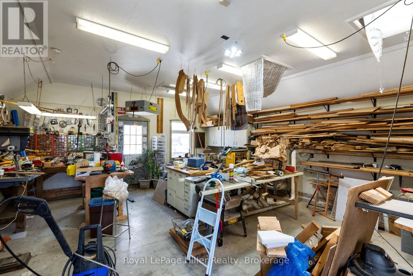 27 Pacific Avenue, Perth East, Ontario  N0K 1M0 - Photo 45 - X12869644