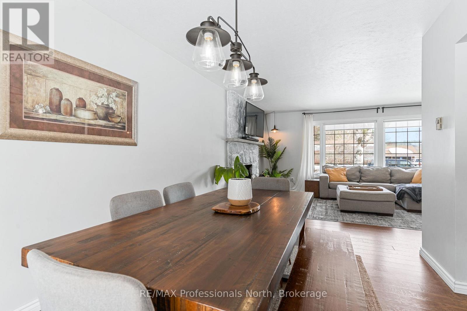 7 Winchester Street, Minden Hills, Ontario  K0M 1S0 - Photo 13 - X12869660