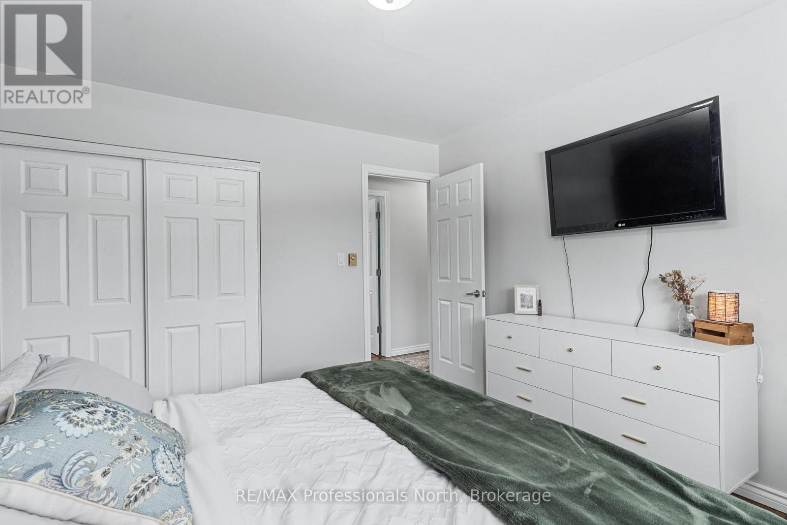 7 Winchester Street, Minden Hills, Ontario  K0M 1S0 - Photo 28 - X12869660