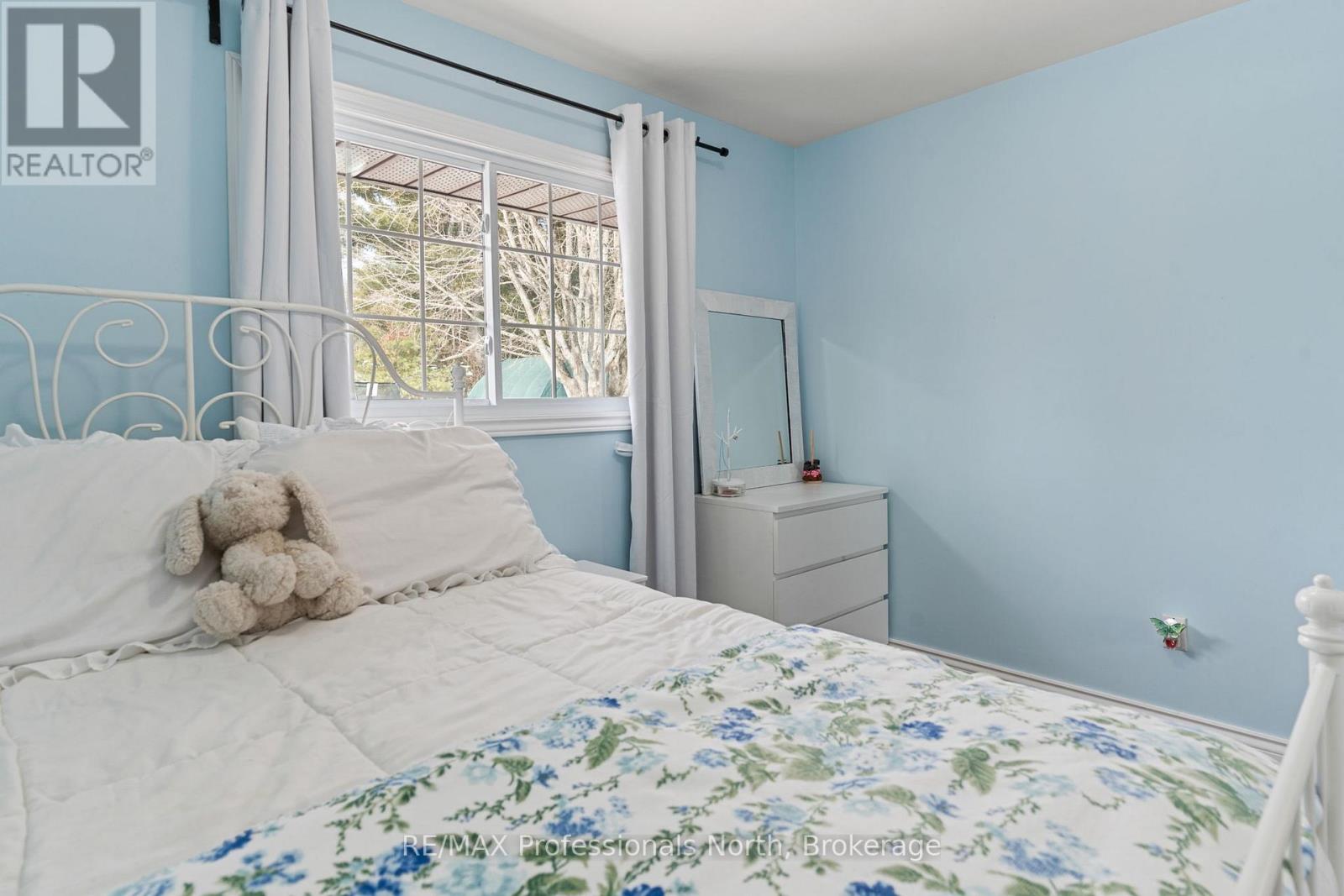 7 Winchester Street, Minden Hills, Ontario  K0M 1S0 - Photo 31 - X12869660