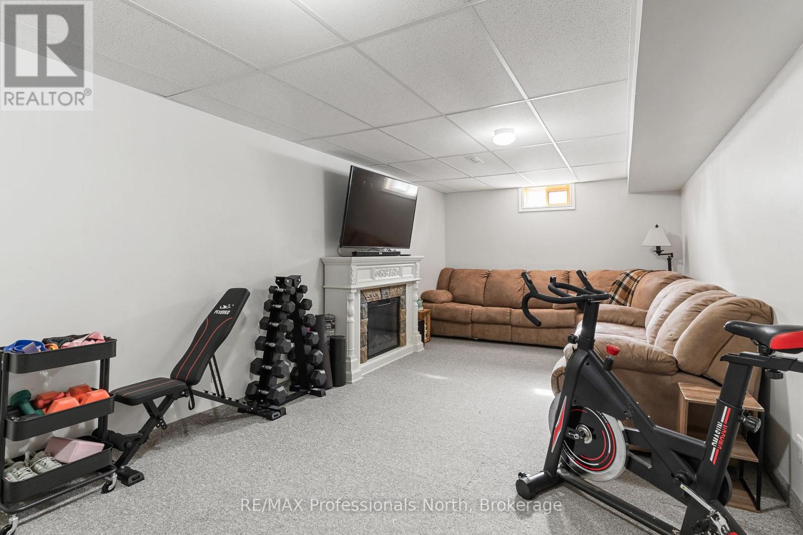 7 Winchester Street, Minden Hills, Ontario  K0M 1S0 - Photo 32 - X12869660