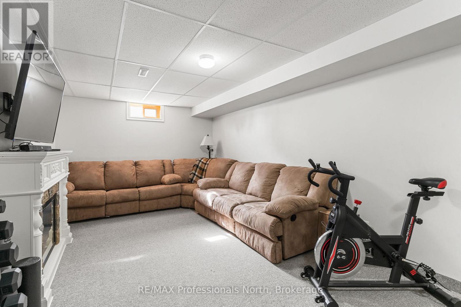 7 Winchester Street, Minden Hills, Ontario  K0M 1S0 - Photo 33 - X12869660