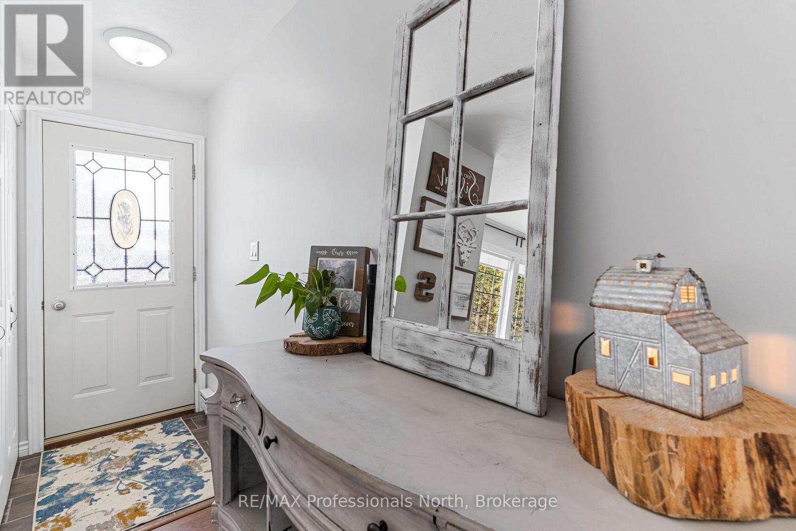 7 Winchester Street, Minden Hills, Ontario  K0M 1S0 - Photo 4 - X12869660