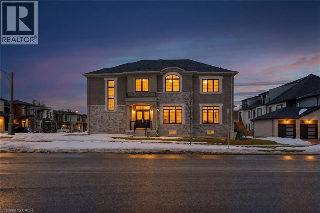 132 SETTLERS Road E, Oakville, Ontario