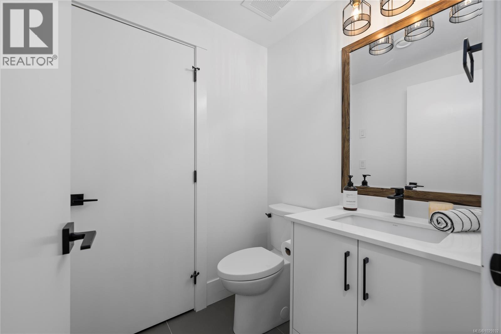 984 Harbour View St, Nanaimo, British Columbia  V9R 4V3 - Photo 31 - 1025932