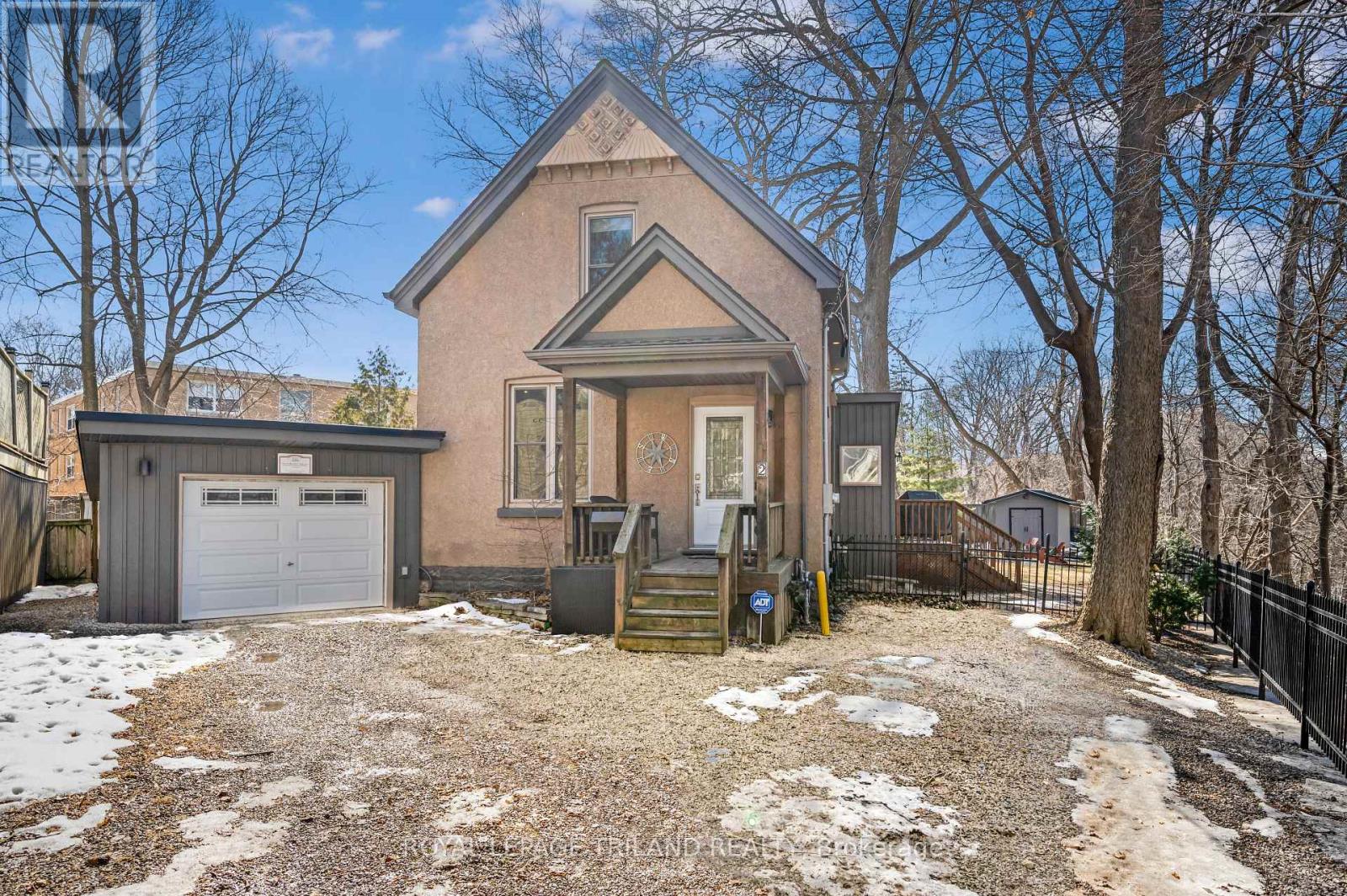 2 INGLESIDE PLACE, london south (south f), Ontario