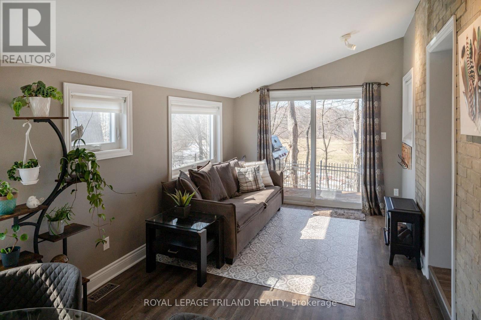 2 Ingleside Place, London South (South F), Ontario  N6C 1E1 - Photo 15 - X12869612