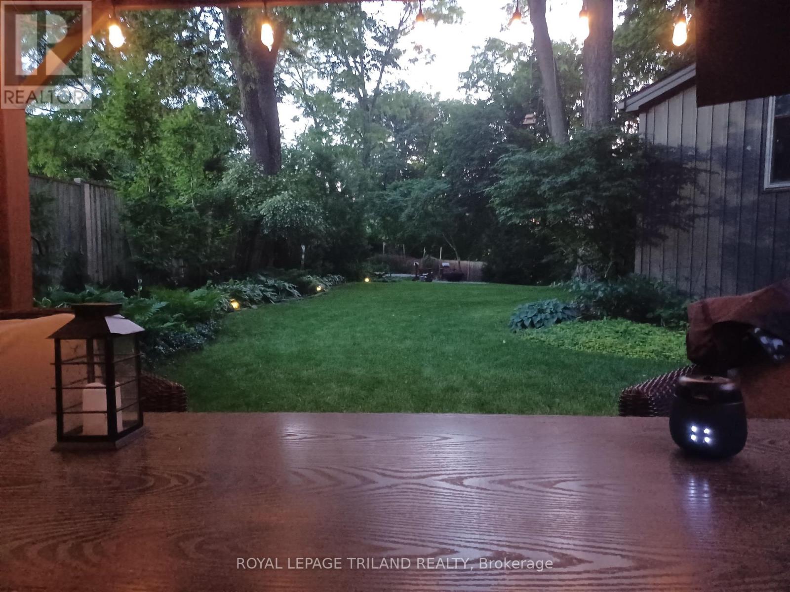 2 Ingleside Place, London South (South F), Ontario  N6C 1E1 - Photo 39 - X12869612