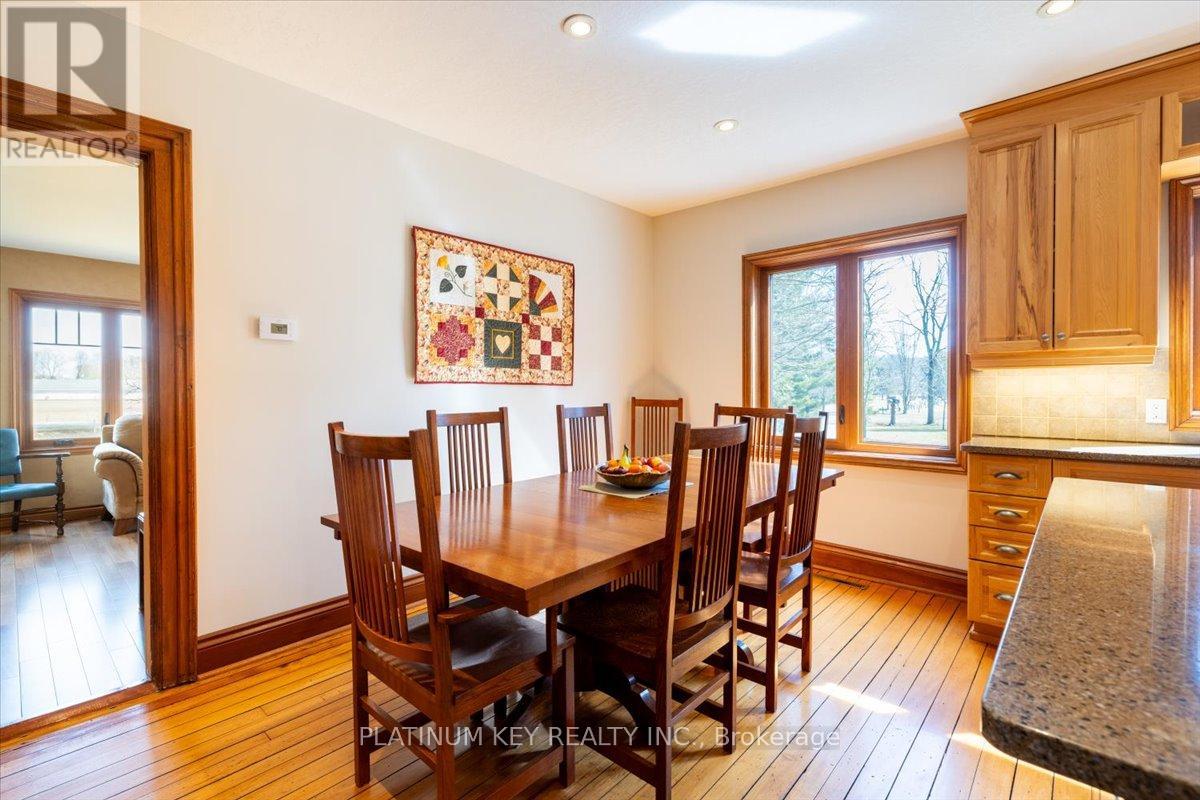 23375 Mcevoy Road, Strathroy-Caradoc, Ontario  N0L 1W0 - Photo 13 - X12869640