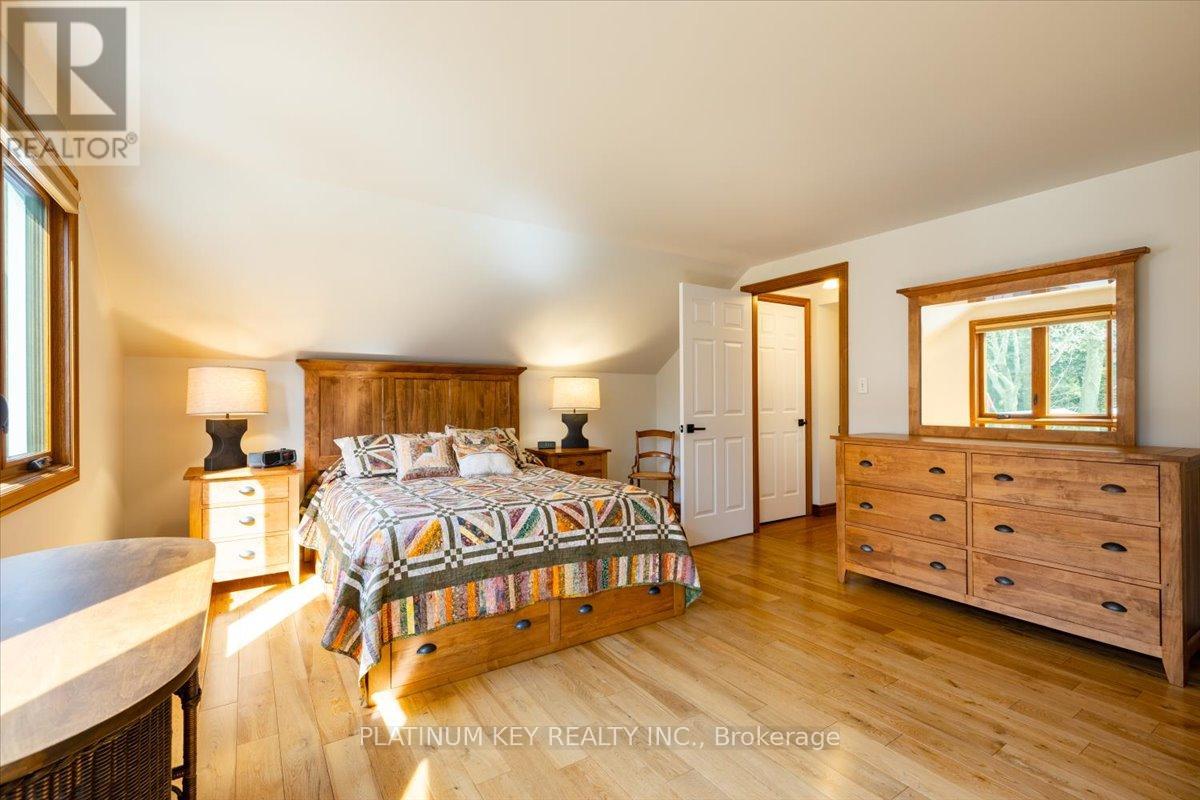 23375 Mcevoy Road, Strathroy-Caradoc, Ontario  N0L 1W0 - Photo 21 - X12869640