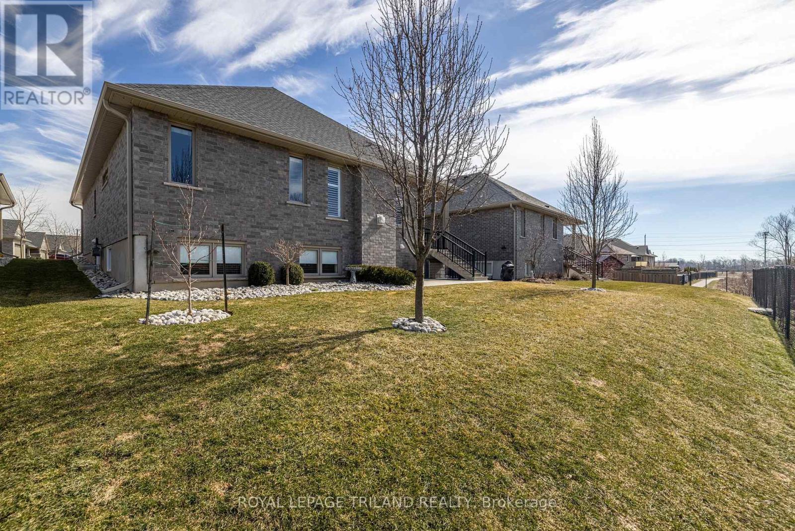 41 - 234 Peach Tree Boulevard, St. Thomas, Ontario  N5R 0G8 - Photo 38 - X12869662