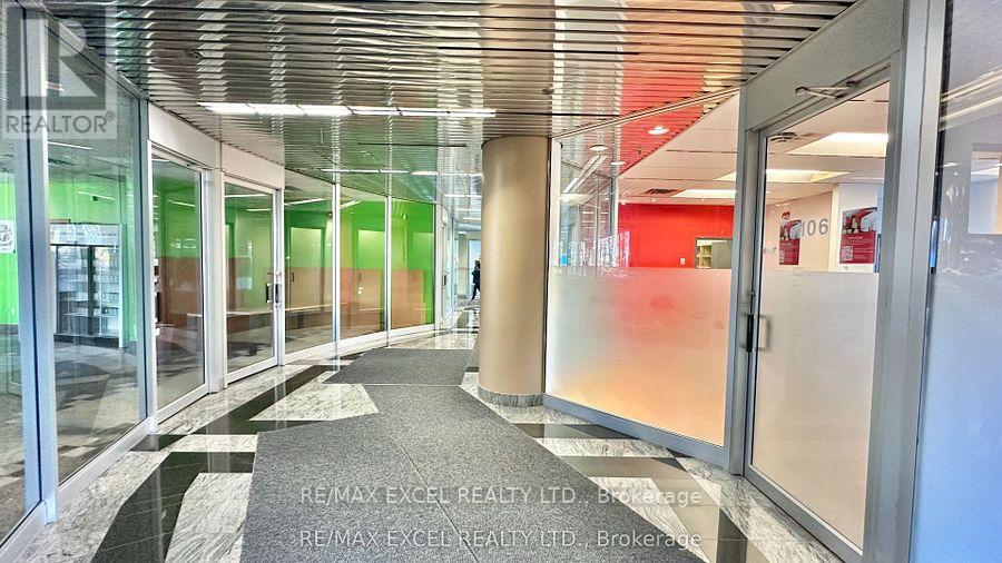 108b - 55 Town Centre Court, Toronto (Bendale), Ontario  M1P 4X4 - Photo 6 - E12869610