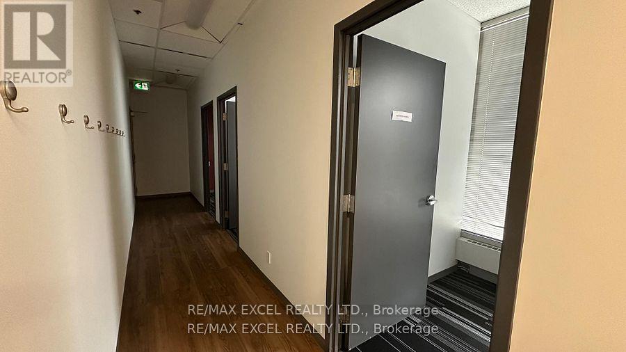 108b - 55 Town Centre Court, Toronto (Bendale), Ontario  M1P 4X4 - Photo 7 - E12869610