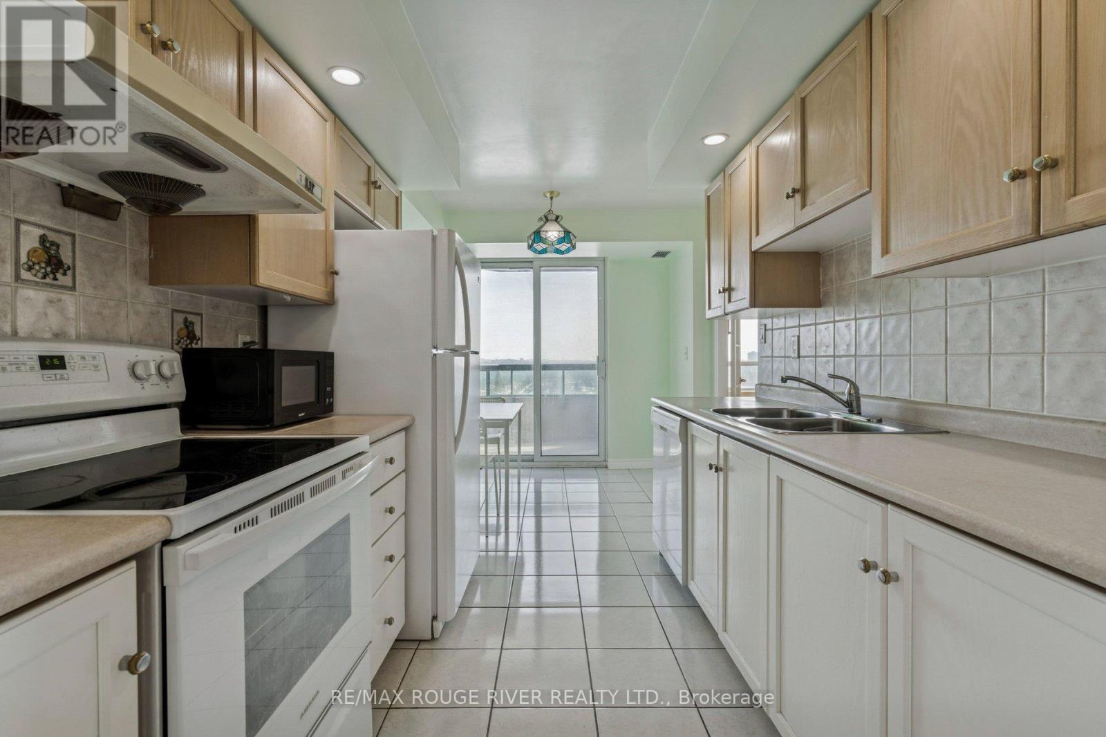 1136 - 125 Omni Drive, Toronto, Ontario  M1P 5A9 - Photo 13 - E12869630