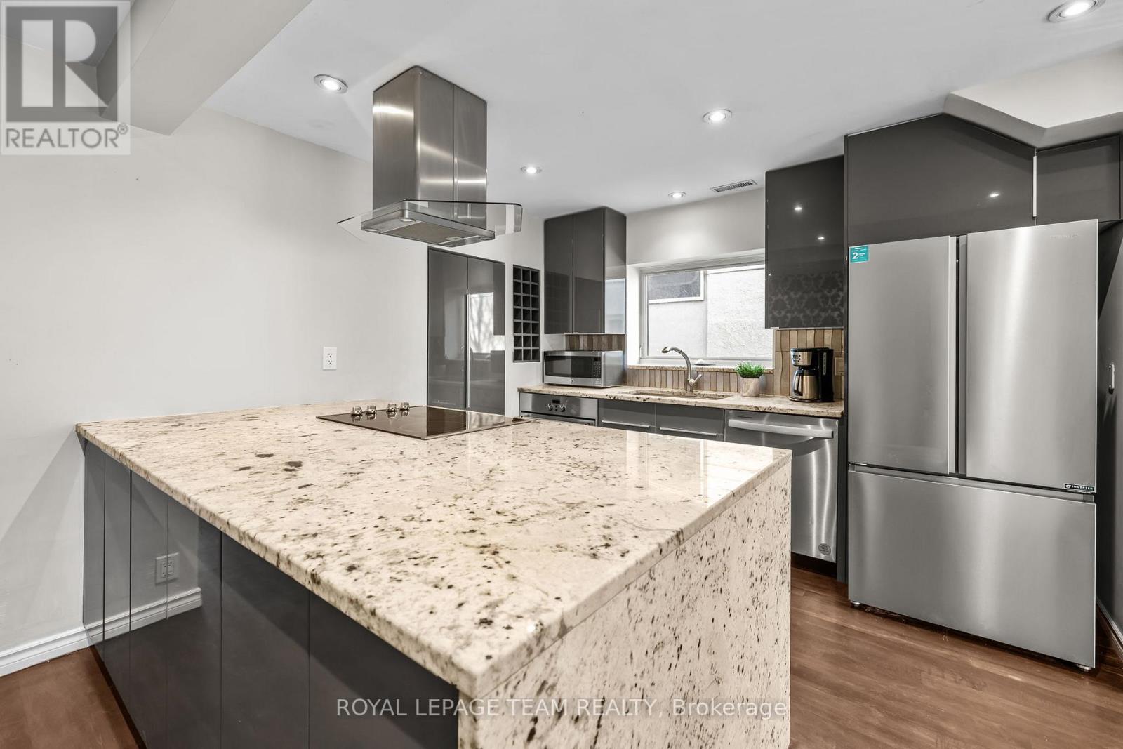 44 Chestnut Street, Ottawa, Ontario  K1S 1A1 - Photo 5 - X12869592